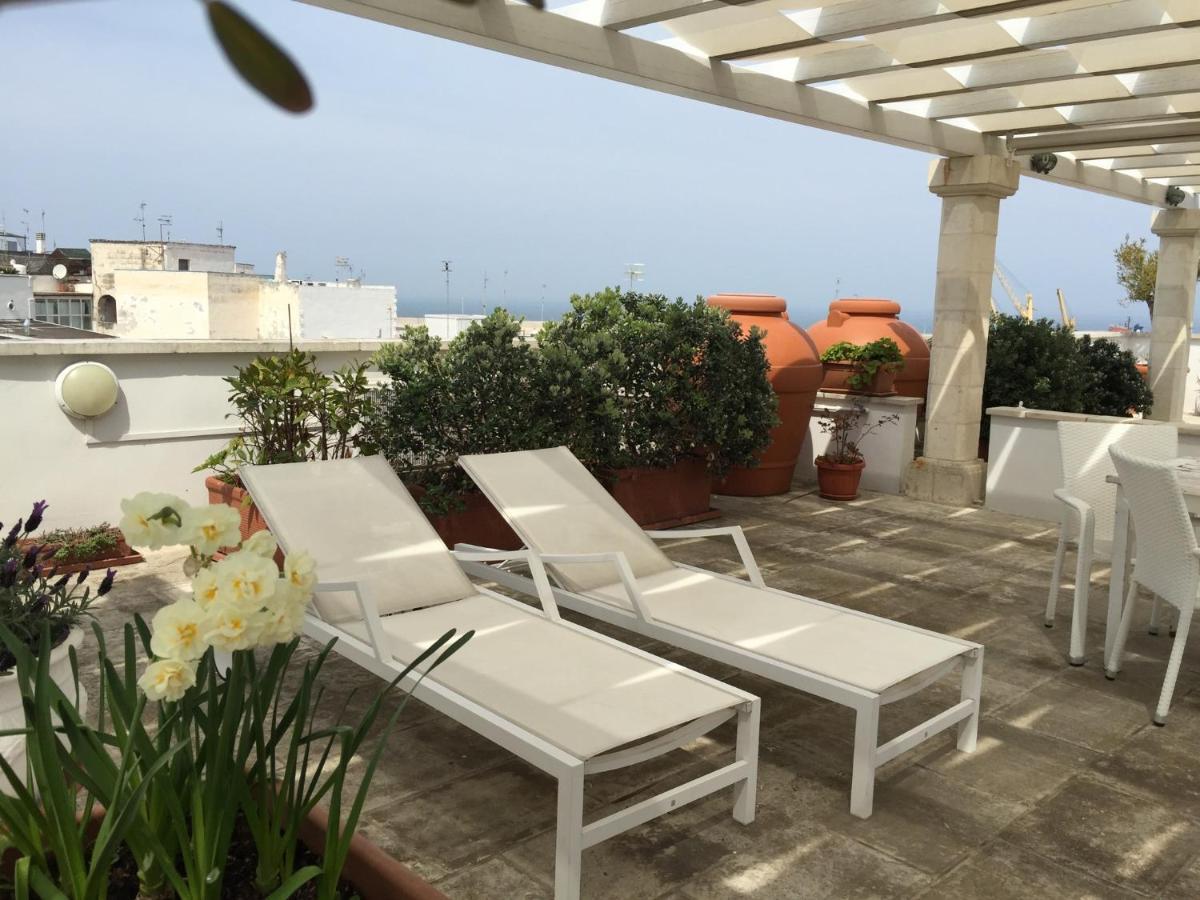 Palazzo Dei Gesuiti Appartamento Con Terrazza Privata Monopoli Exterior foto